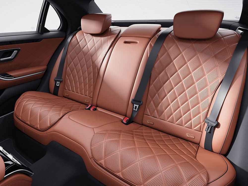 Mercedes Benz – S-Class-sedan-inner-img-01 (2)